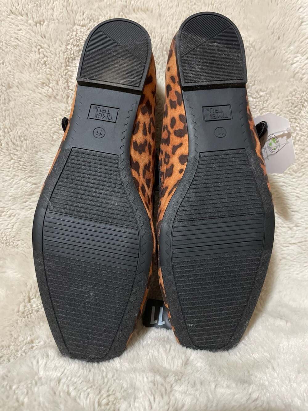 Leopard Print Mary Jane Flats Size 11 - Picture 2 of 7
